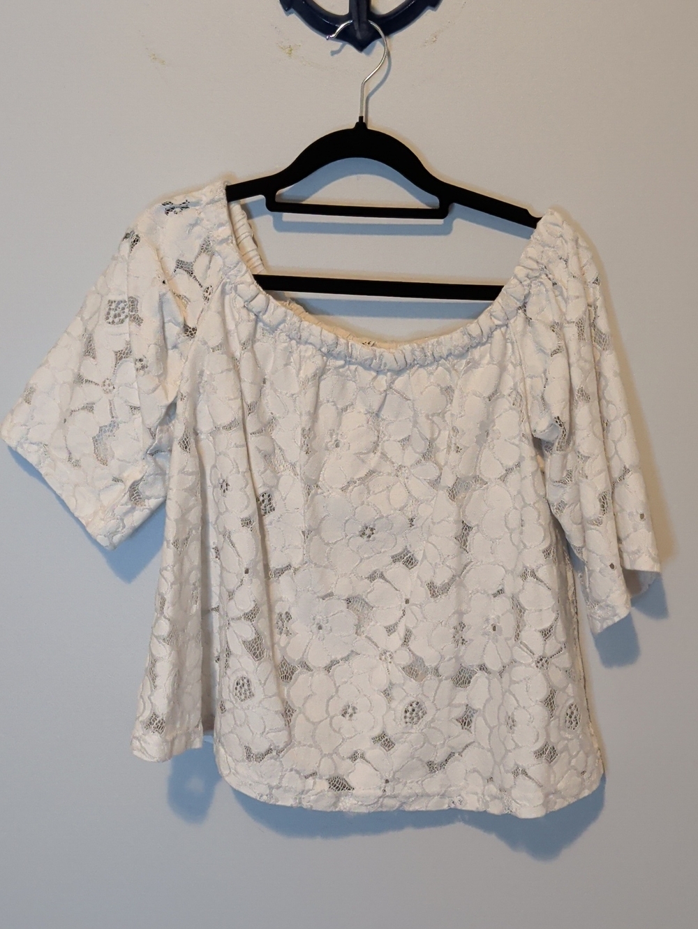 Jack by BB Dakota White Floral Lace Peasant Top